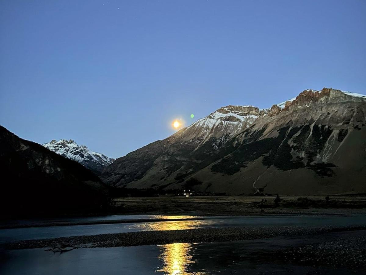 Camping Rio De Las Vueltas El Chaltén Eksteriør billede