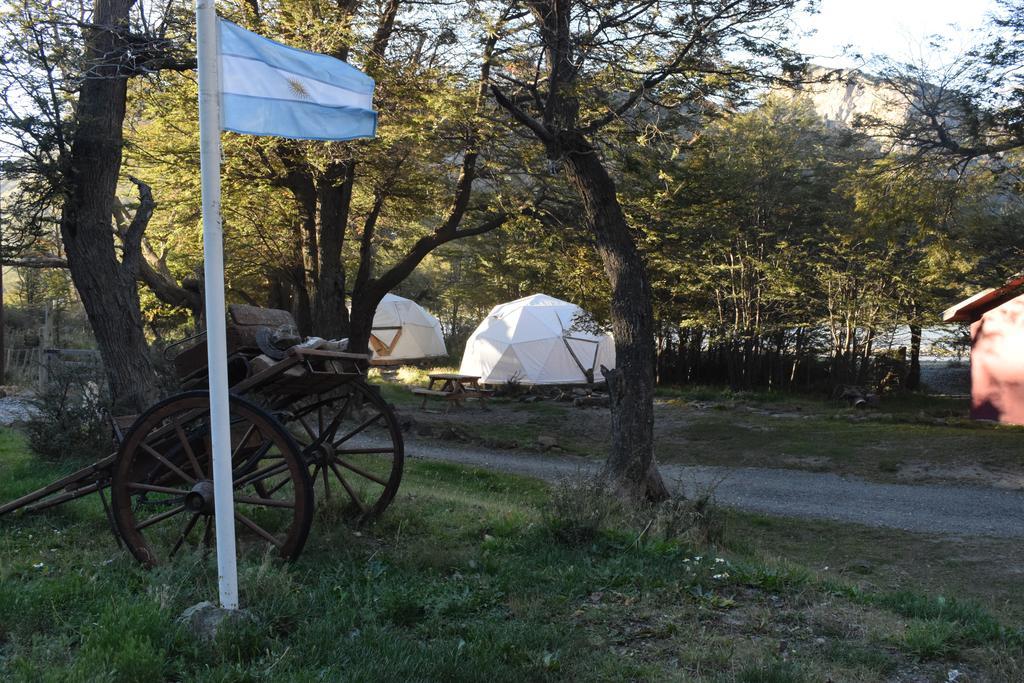 Camping Rio De Las Vueltas El Chaltén Eksteriør billede